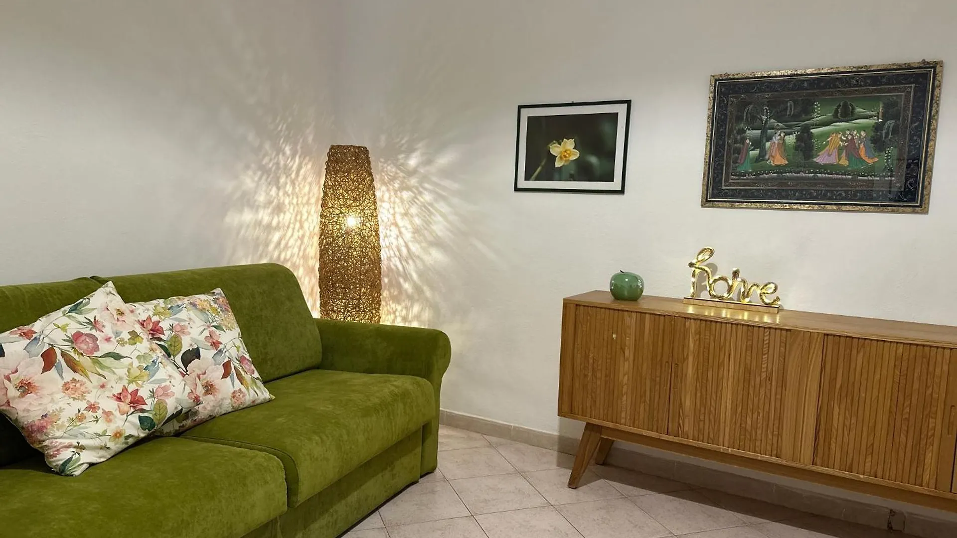 Maria House With Private Garden Apartment Olbia