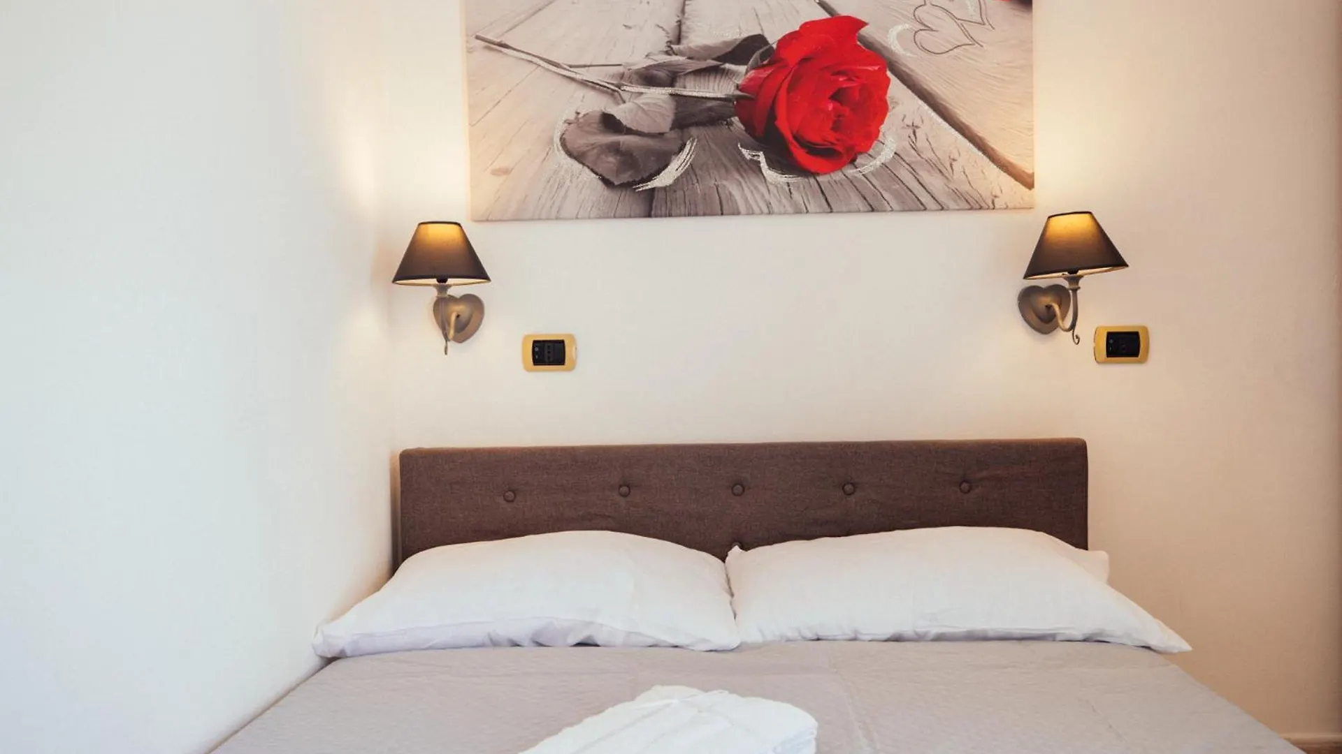 Maria House With Private Garden Apartment Olbia