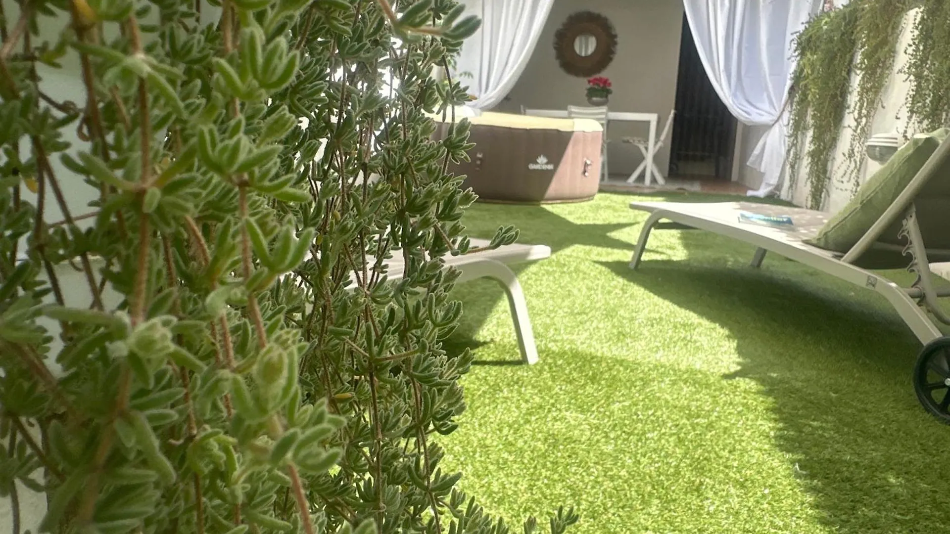 Maria House With Private Garden contacts